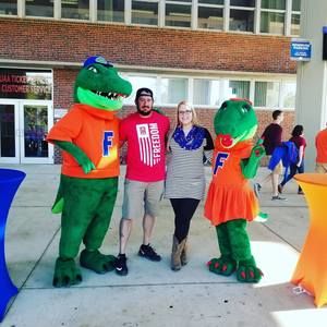 Meet your Posher, April